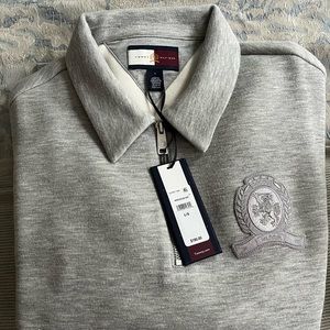 Tommy Hilfiger Men’s Quarterzip sweater with matching sweatpants